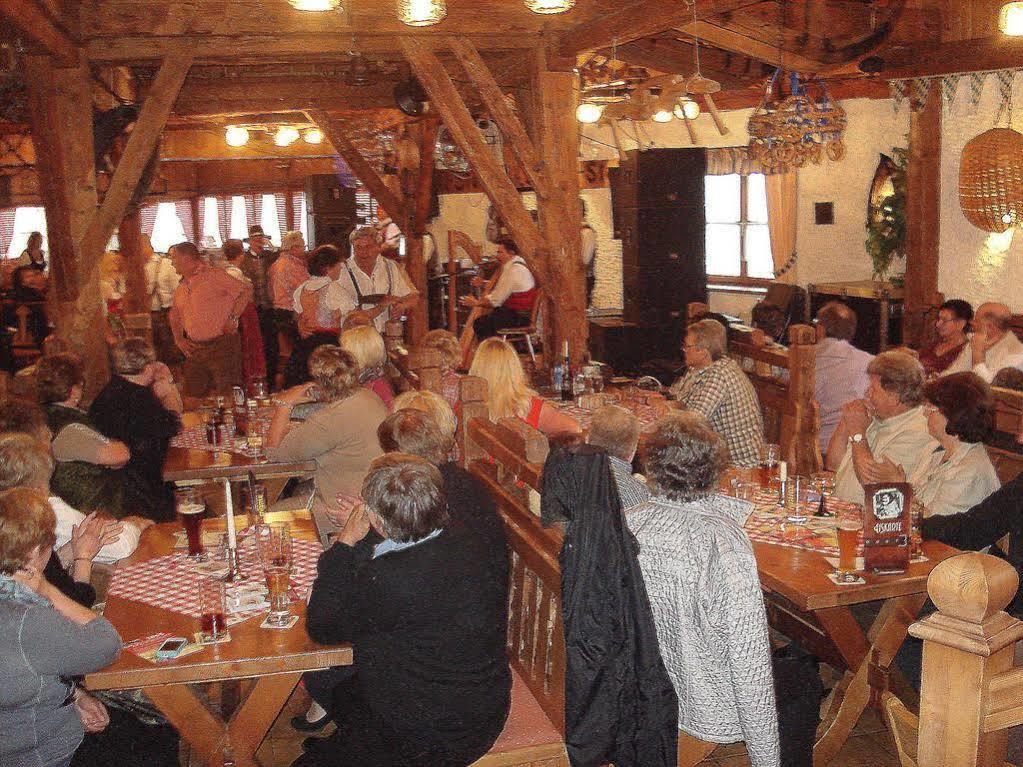 Bayerische Gastwirtschaft Dimpfl-stadl 3* Лам